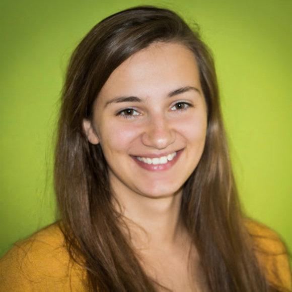 Meet your Posher, Paulina - Picture 1 of 1